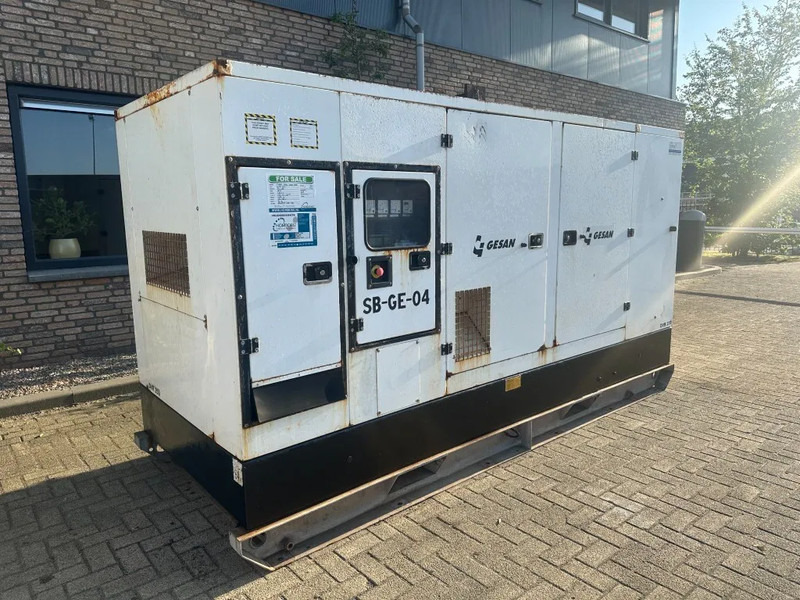 GESAN DVR 250 Volvo leroy Somer 275 kVA Silent Rental generatorset - 发电机组:图4 GESAN DVR 250 Volvo leroy Somer 275 kVA Silent Rental generatorset - 发电机组:图4