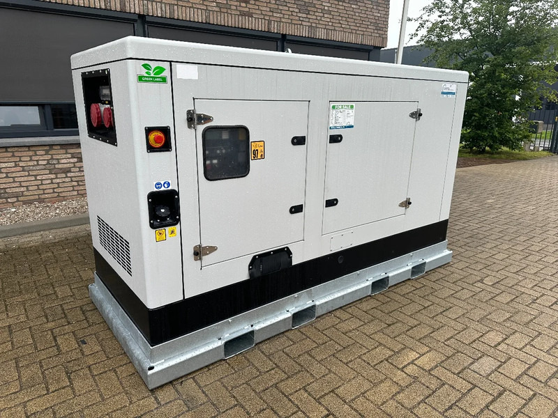 Himoinsa HFW 120 Iveco FPT Stamford 120 kVA Silent Rental generatorset New! - 发电机组:图1 Himoinsa HFW 120 Iveco FPT Stamford 120 kVA Silent Rental generatorset New! - 发电机组:图1