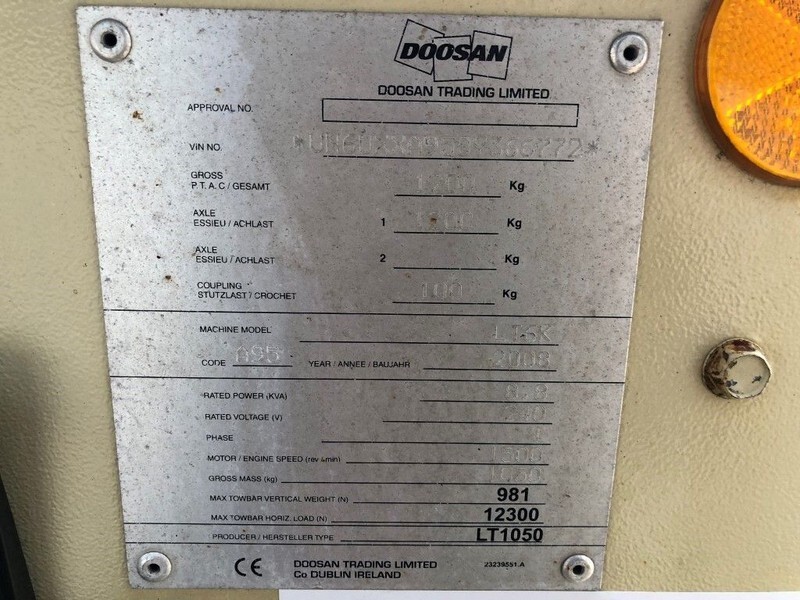 Ingersoll Rand Kubota LT6K 9 meter light tower generator - 照明塔:图3 Ingersoll Rand Kubota LT6K 9 meter light tower generator - 照明塔:图3