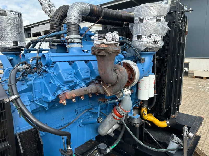 MTU 12V 2000 Stamford 810 kVA generatorset - 发电机组:图5 MTU 12V 2000 Stamford 810 kVA generatorset - 发电机组:图5