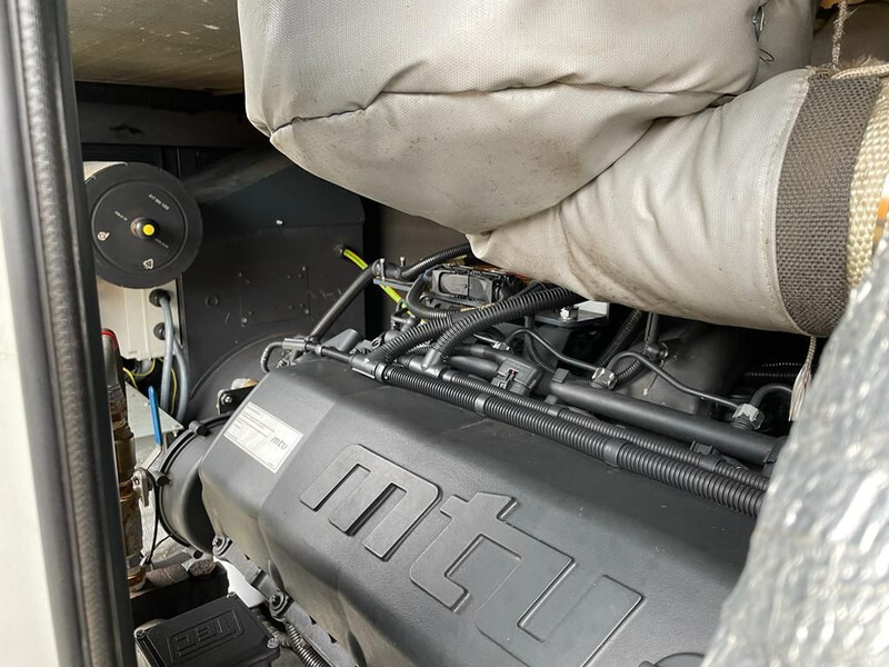 MTU Mecc Alte Spa 600 kVA Supersilent generatorset Stage 5 ! Ultra Low Emission ! As New ! - 发电机组:图4 MTU Mecc Alte Spa 600 kVA Supersilent generatorset Stage 5 ! Ultra Low Emission ! As New ! - 发电机组:图4