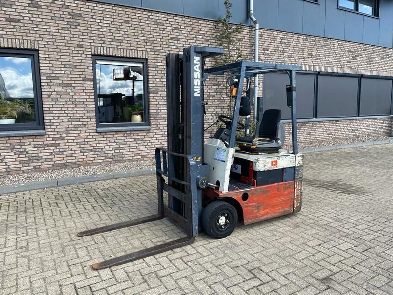 Nissan NX01L13U Elektra 1.25 ton Triplex Freelift Heftruck - 电动叉车:图2 Nissan NX01L13U Elektra 1.25 ton Triplex Freelift Heftruck - 电动叉车:图2