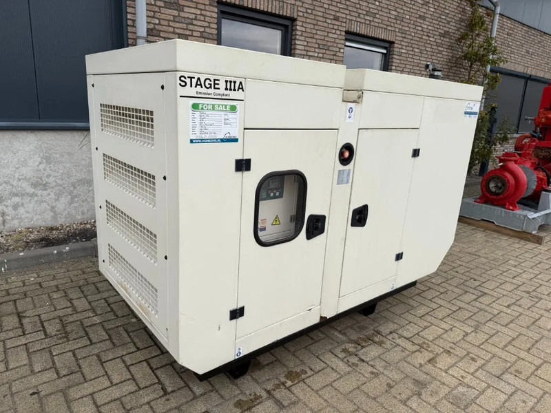 Perkins 1103A-33G 33 kVA Silent generatorset as New ! 231 hours ! - 发电机组:图4 Perkins 1103A-33G 33 kVA Silent generatorset as New ! 231 hours ! - 发电机组:图4