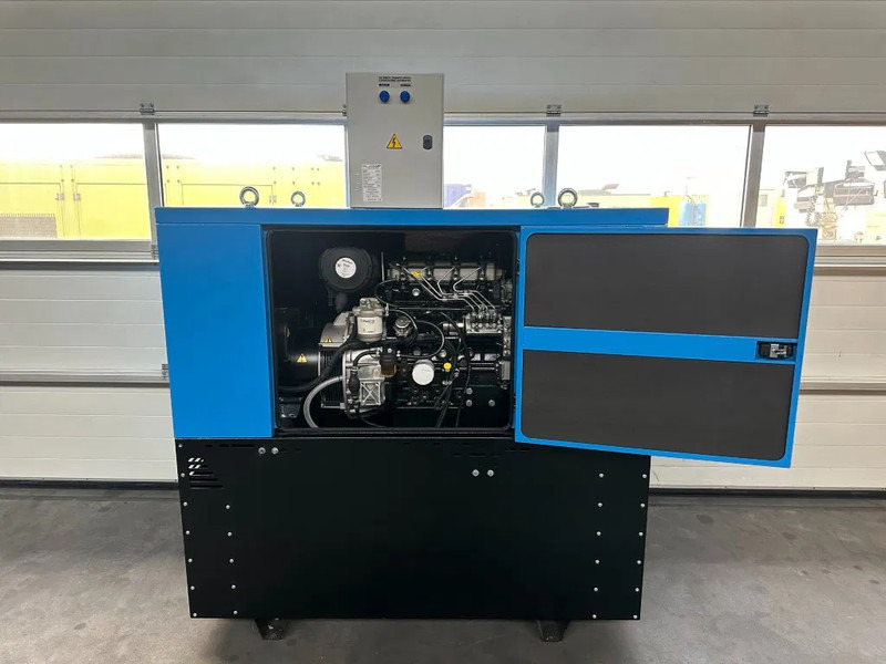 Perkins Leroy Somer 22 kVA Silent noodstroom systeem generatorset NSA XXL tank met ATS New ! - 发电机组:图2 Perkins Leroy Somer 22 kVA Silent noodstroom systeem generatorset NSA XXL tank met ATS New ! - 发电机组:图2