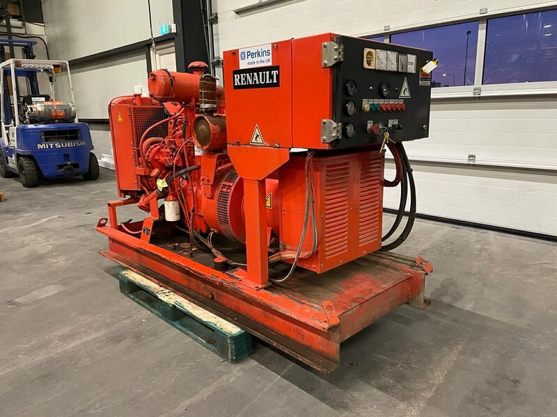 Perkins Leroy Somer 40 kVA open generatorset - 发电机组:图2 Perkins Leroy Somer 40 kVA open generatorset - 发电机组:图2