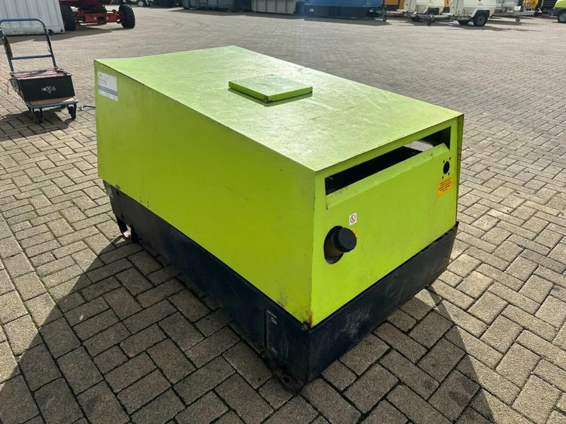 Pramac Yanmar 3TNE88-PG Mecc Alte Spa 15 kVA Silent generatorset - 发电机组:图3 Pramac Yanmar 3TNE88-PG Mecc Alte Spa 15 kVA Silent generatorset - 发电机组:图3