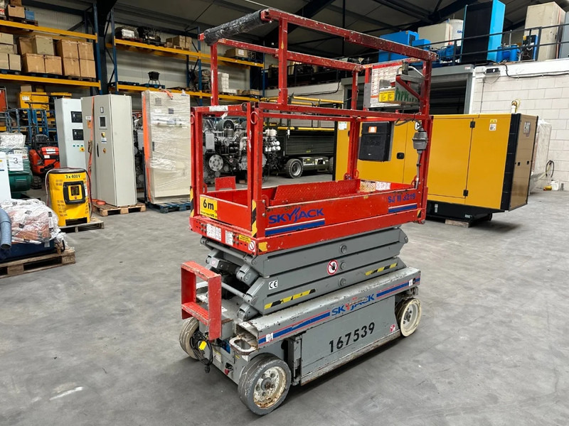 Skyjack SJIII 3219 Elektra Schaarhoogwerker 7.6 meter werkhoogte 21 stuks / pieces - 铰接臂:图1 Skyjack SJIII 3219 Elektra Schaarhoogwerker 7.6 meter werkhoogte 21 stuks / pieces - 铰接臂:图1