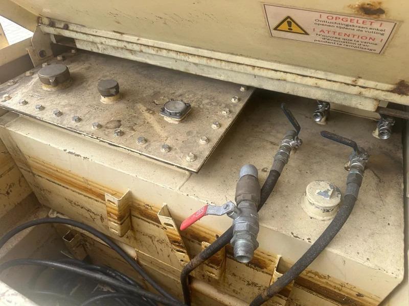 Tolsma Kiwa IBC 1150 liter Dieseltank Milieutank - 储罐:图5 Tolsma Kiwa IBC 1150 liter Dieseltank Milieutank - 储罐:图5