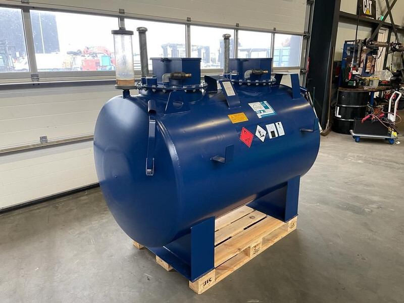 Steenbergen KIWA 1150 liter dieseltank dubbelwandig - 储罐:图2 Steenbergen KIWA 1150 liter dieseltank dubbelwandig - 储罐:图2