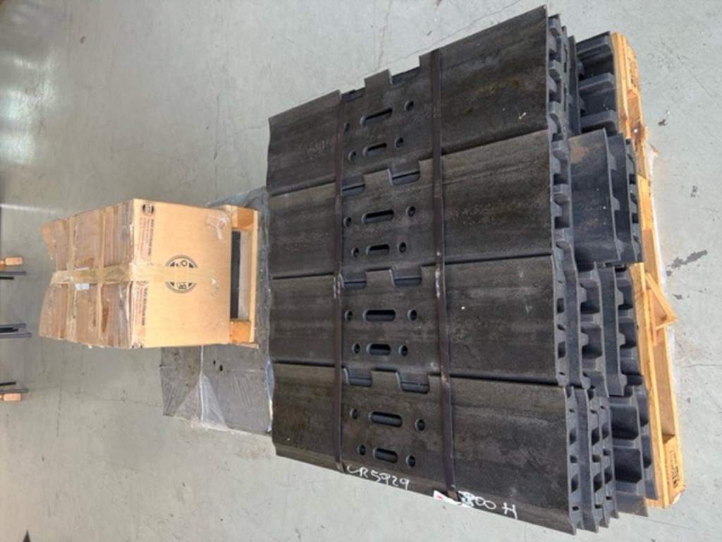 Berco -NEU- 98 x 3-Steg Bodenplatten 800mm -NEU- - 轨道 适用于 履带式挖掘机:图3 Berco -NEU- 98 x 3-Steg Bodenplatten 800mm -NEU- - 轨道 适用于 履带式挖掘机:图3