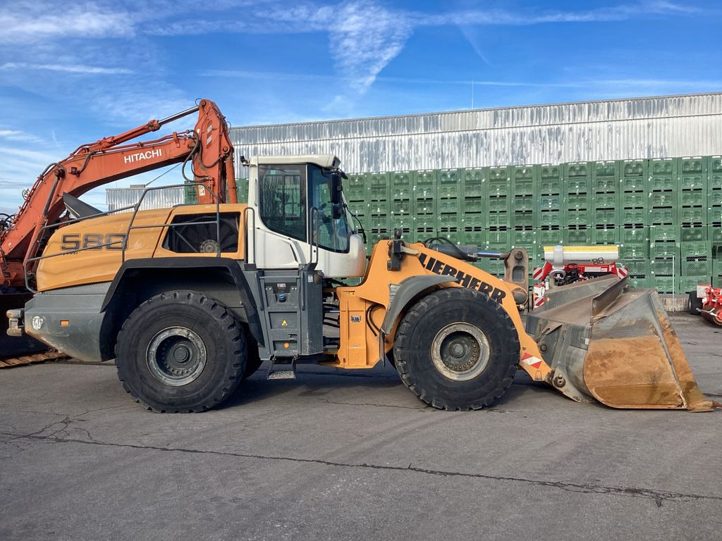 Liebherr L580 Xpower IV Zentralschmierung 5,4 kubik Schau - 轮式装载机:图3 Liebherr L580 Xpower IV Zentralschmierung 5,4 kubik Schau - 轮式装载机:图3