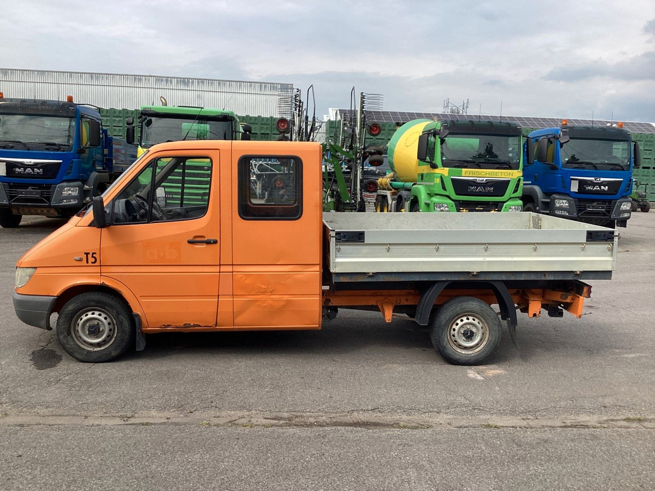 Mercedes-Benz Sprinter Pritsche Doka 211 CDI - 平板货车, 康比货车:图2 Mercedes-Benz Sprinter Pritsche Doka 211 CDI - 平板货车, 康比货车:图2