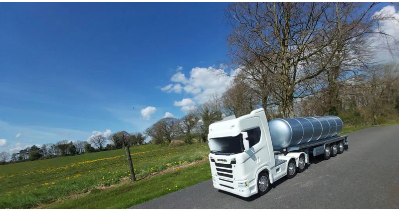 牵引车 Scania 770ST V8 NGS SCANIA S770:图16 牵引车 Scania 770ST V8 NGS SCANIA S770:图16