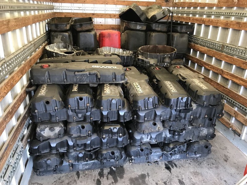 DAF CARTERPAN EN MOTORDEKSEL - 油底壳 适用于 卡车:图2 DAF CARTERPAN EN MOTORDEKSEL - 油底壳 适用于 卡车:图2