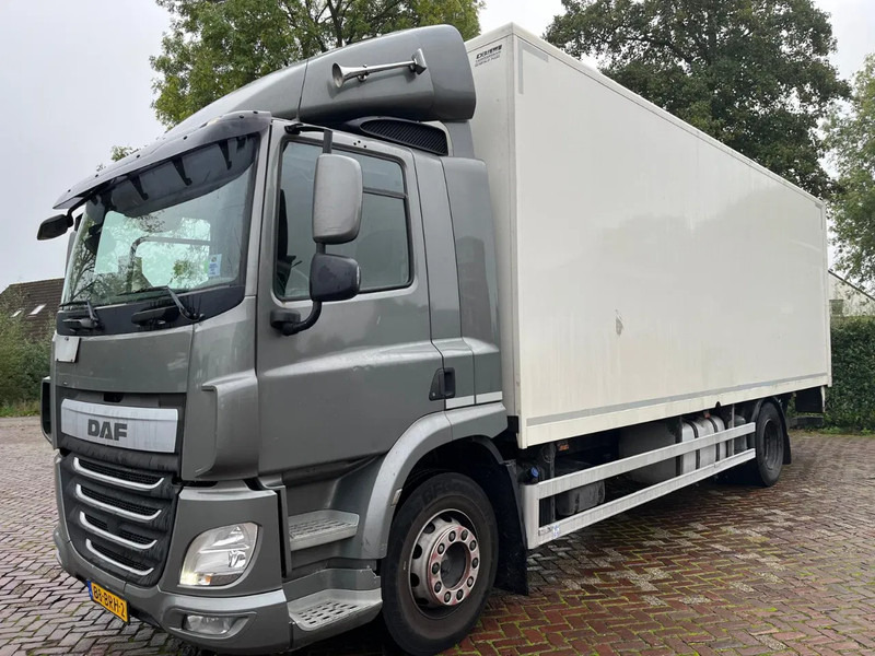 DAF CF 290 FA - 厢式卡车:图1 DAF CF 290 FA - 厢式卡车:图1