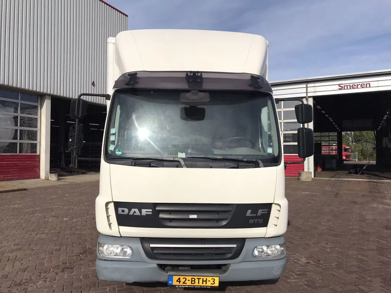 DAF LF 45 12.220 EURO 5 EEV - 厢式卡车:图2 DAF LF 45 12.220 EURO 5 EEV - 厢式卡车:图2