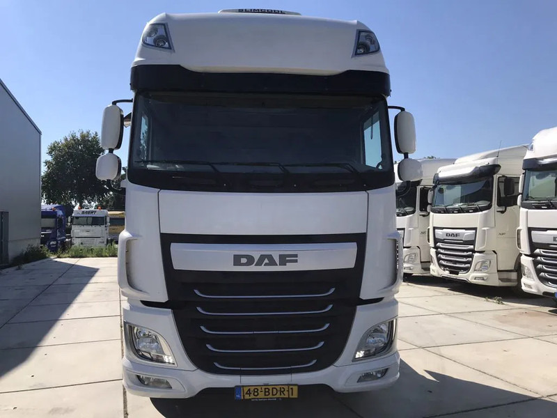DAF XF 460 FT EURO 6 INTARDER - 牵引车:图2 DAF XF 460 FT EURO 6 INTARDER - 牵引车:图2