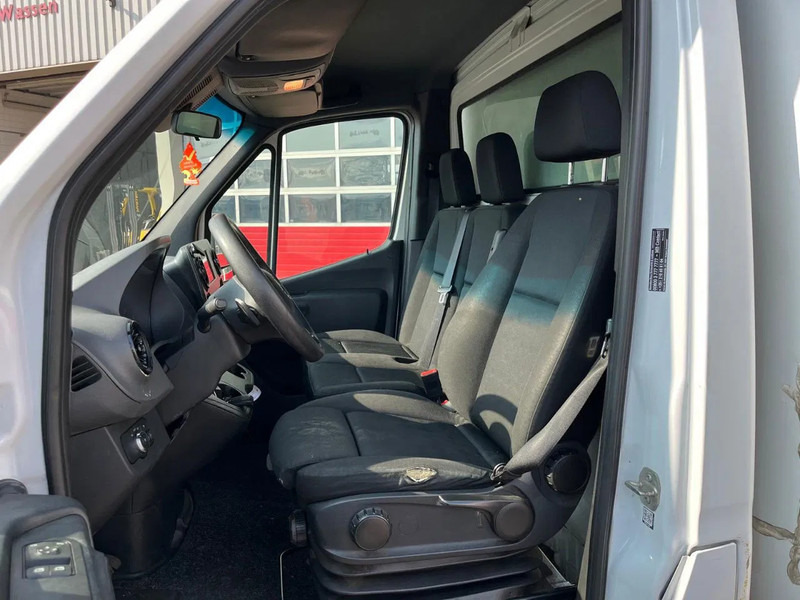 厢式货车 Mercedes-Benz Sprinter 516CDI：图17