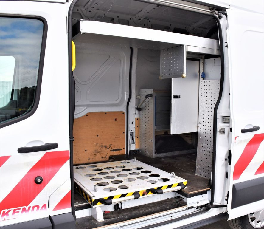 Ford TRANSIT 2.2 * Kastenwagen * 4x4 - 无侧窗厢式货车:图5 Ford TRANSIT 2.2 * Kastenwagen * 4x4 - 无侧窗厢式货车:图5