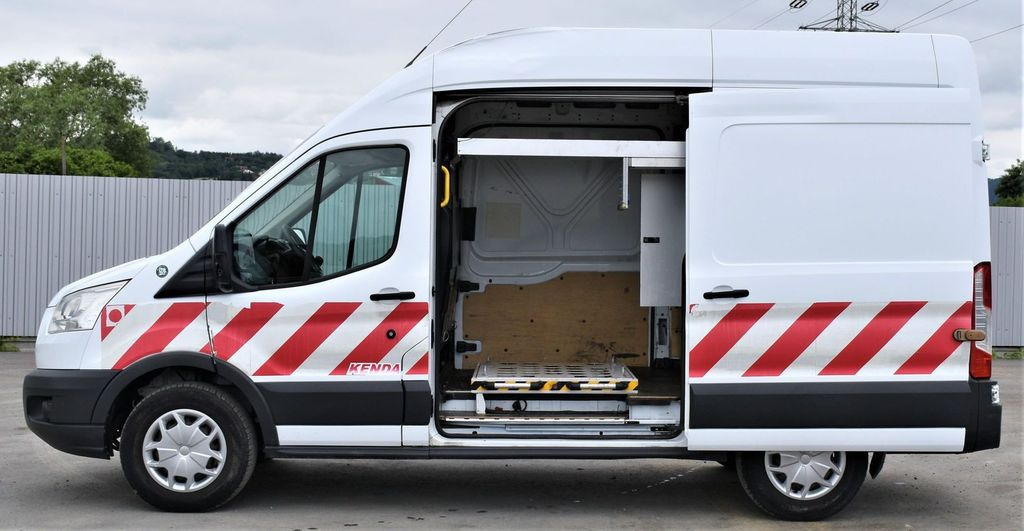 Ford TRANSIT 2.2 * Kastenwagen * 4x4 - 无侧窗厢式货车:图4 Ford TRANSIT 2.2 * Kastenwagen * 4x4 - 无侧窗厢式货车:图4