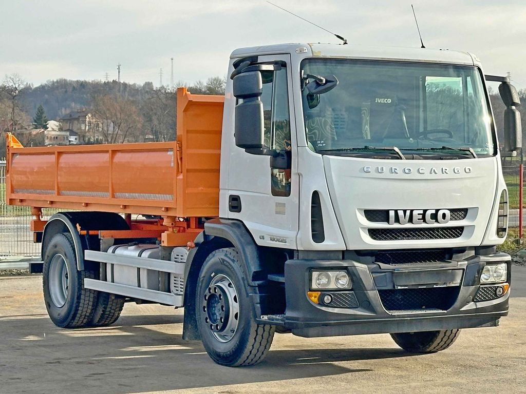 Iveco EUROCARGO 180E25* KIPPER 4,60 m* TOPZUSTAND Iveco EUROCARGO 180E25* KIPPER 4,60 m* TOPZUSTAND - 翻斗车, 起重车:图4 Iveco EUROCARGO 180E25* KIPPER 4,60 m* TOPZUSTAND Iveco EUROCARGO 180E25* KIPPER 4,60 m* TOPZUSTAND - 翻斗车, 起重车:图4