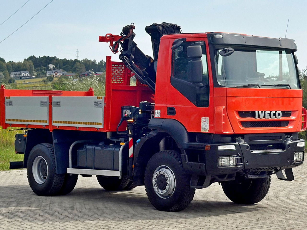 Iveco TRAKKER 190T36 * HIAB 111 ES-2 HIDUO * 4x4 * TOP - 翻斗车, 起重车:图4 Iveco TRAKKER 190T36 * HIAB 111 ES-2 HIDUO * 4x4 * TOP - 翻斗车, 起重车:图4