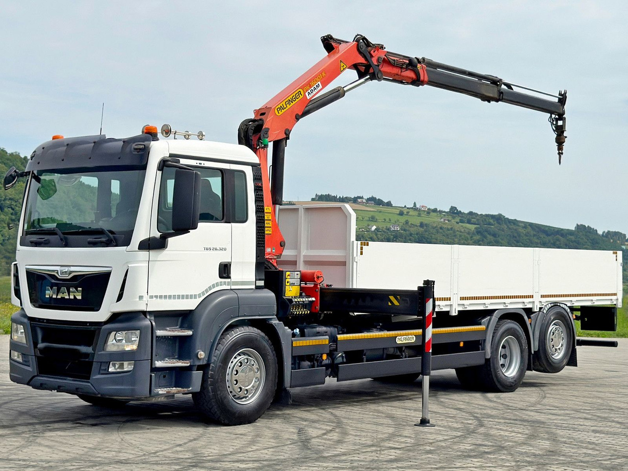 MAN TGS 26.320*PRITSCHE 7,20 / PK 16001-KA + FUNK - 起重车:图2 MAN TGS 26.320*PRITSCHE 7,20 / PK 16001-KA + FUNK - 起重车:图2
