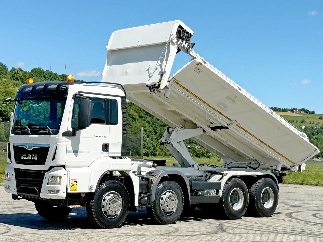 MAN TGS 35.400 KIPPER 6,00 m + BORDMATIC * 8x4 - 翻斗车:图3 MAN TGS 35.400 KIPPER 6,00 m + BORDMATIC * 8x4 - 翻斗车:图3