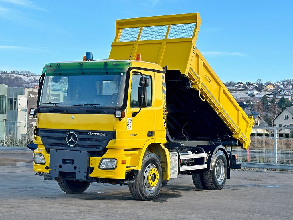 Mercedes-Benz ACTROS 1832* KIPPER 4,60 m + BORDMATIC * TOP - 翻斗车, 起重车:图2 Mercedes-Benz ACTROS 1832* KIPPER 4,60 m + BORDMATIC * TOP - 翻斗车, 起重车:图2