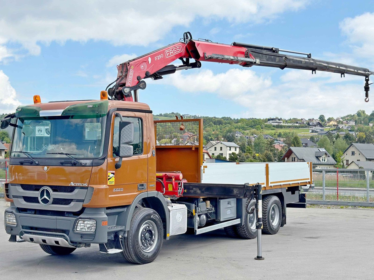 Mercedes-Benz ACTROS 3336 * FASSI F290A.22 + FUNK / 6x4 * TOP - 起重车:图2 Mercedes-Benz ACTROS 3336 * FASSI F290A.22 + FUNK / 6x4 * TOP - 起重车:图2