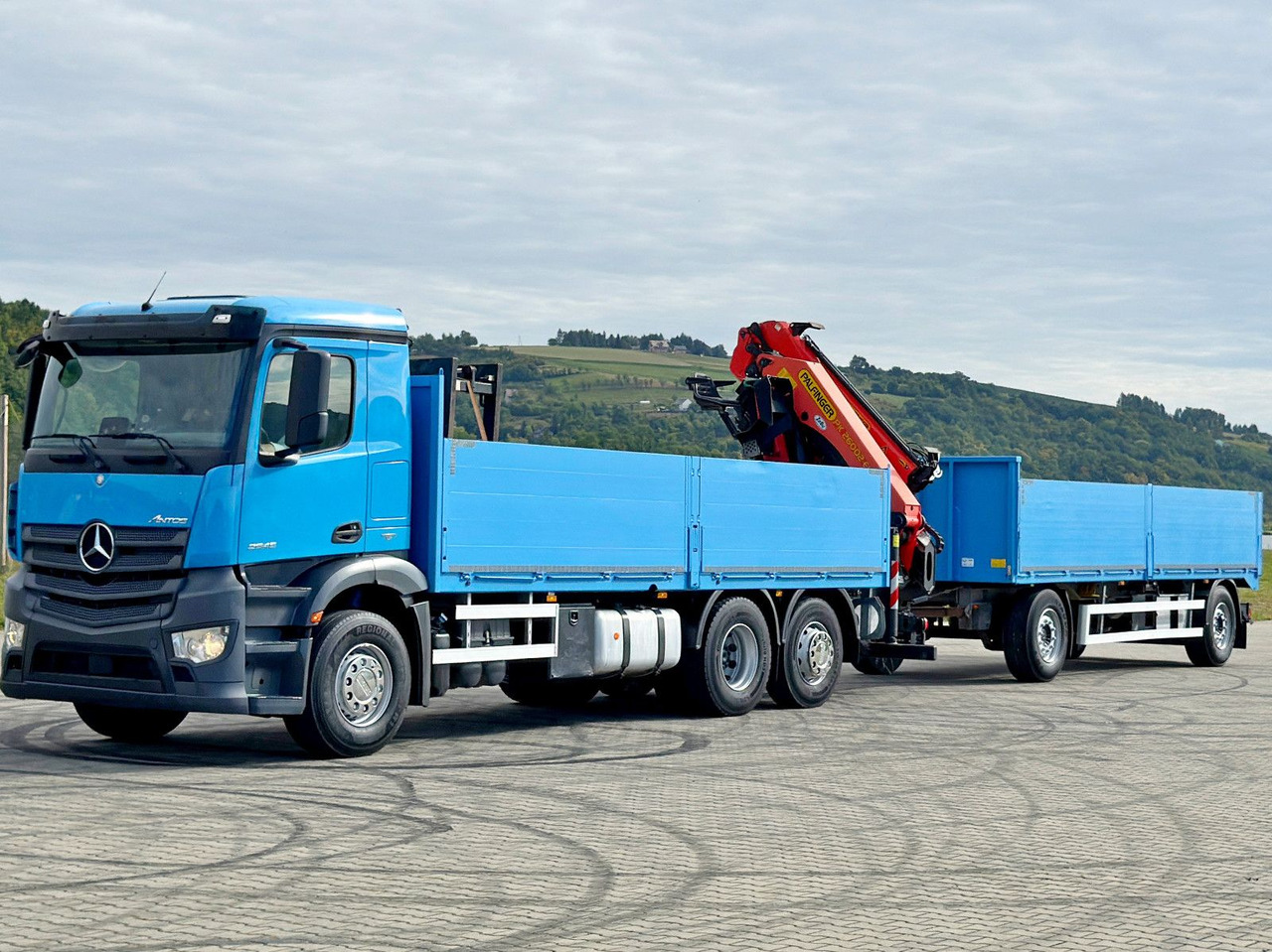 Mercedes-Benz ANTOS 2545*PK 26002-EHE+JIB PJ060A+Anhänger/FUNK - 起重车:图4 Mercedes-Benz ANTOS 2545*PK 26002-EHE+JIB PJ060A+Anhänger/FUNK - 起重车:图4