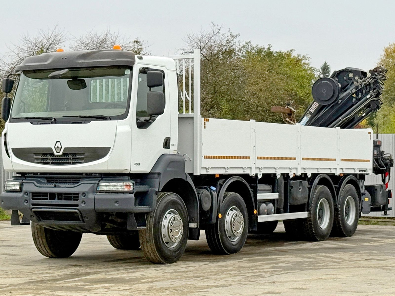 Renault KERAX 430 * HIAB 211 EP-5 HIDUO /FUNK *8x4 - 起重车:图4 Renault KERAX 430 * HIAB 211 EP-5 HIDUO /FUNK *8x4 - 起重车:图4