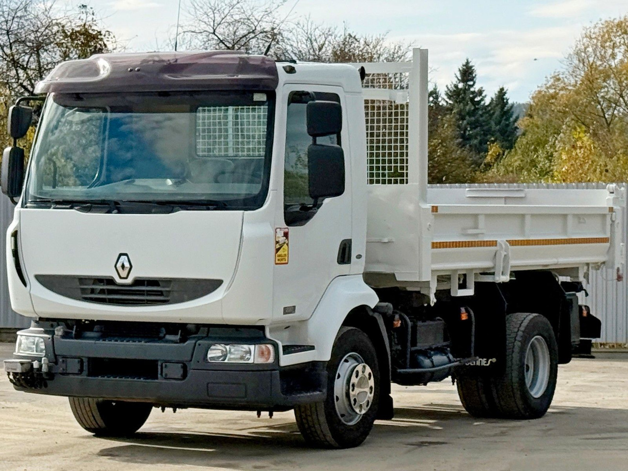 Renault MIDLUM 220 DCI *KIPPER 3,80m * BORDMATIC - 翻斗车, 起重车:图4 Renault MIDLUM 220 DCI *KIPPER 3,80m * BORDMATIC - 翻斗车, 起重车:图4