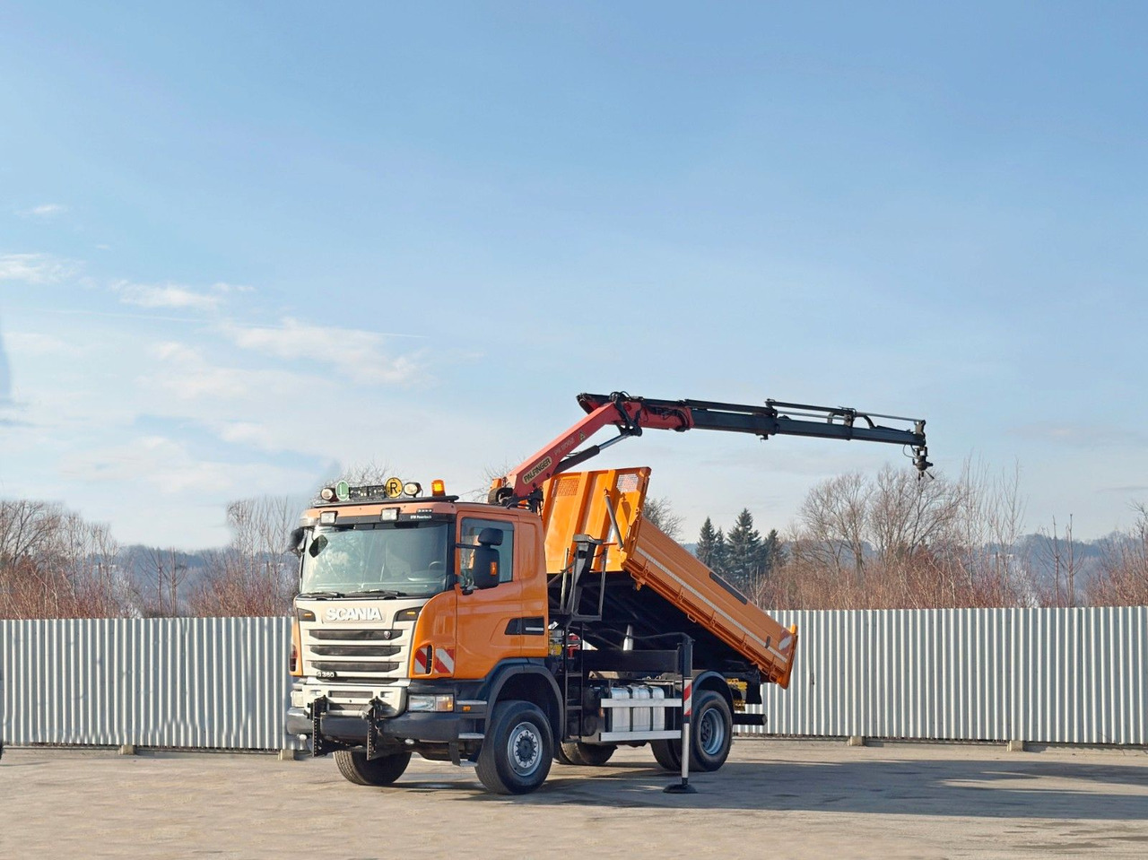 Scania G 360 * KIPPER 4,15m * PALFINGER PK 11002/ 4x4 - 起重车:图2 Scania G 360 * KIPPER 4,15m * PALFINGER PK 11002/ 4x4 - 起重车:图2