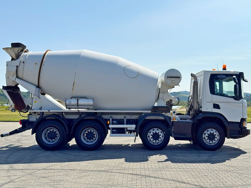 Scania P 450 * Betonmischer * 8x4 * TOPZUSTAND - 混凝土搅拌车:图4 Scania P 450 * Betonmischer * 8x4 * TOPZUSTAND - 混凝土搅拌车:图4