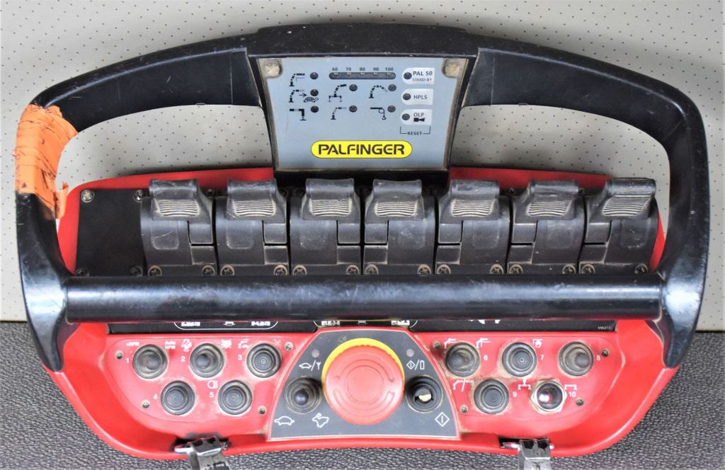 翻斗车, 起重车 Volvo FMX 370 Kipper 4,90m *EPSILON Q150Z/FUNK*6x4：图15