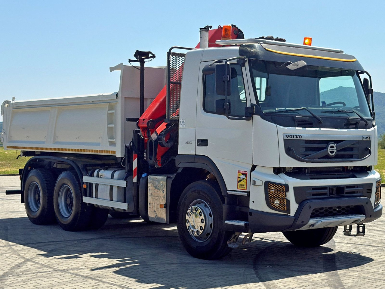 Volvo FMX 410 Kipper 4,70m *PK 14002-EH B/FUNK *6x4 - 翻斗车:图4 Volvo FMX 410 Kipper 4,70m *PK 14002-EH B/FUNK *6x4 - 翻斗车:图4