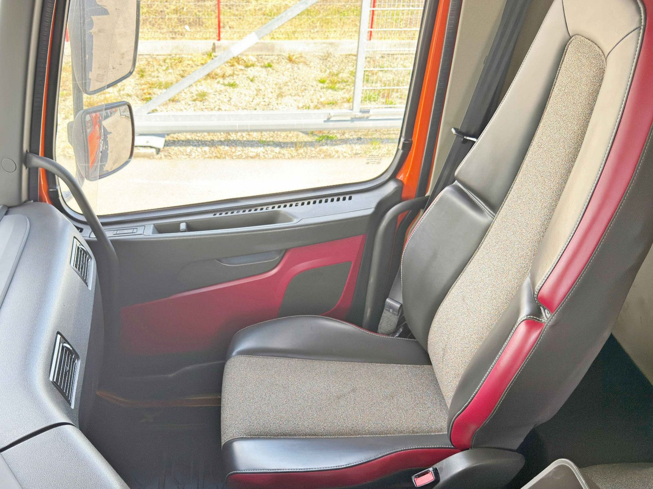 拖吊车 Volvo FMX 450 Abschleppwagen 6,70 m *EFFER 175/4S*FUNK：图8