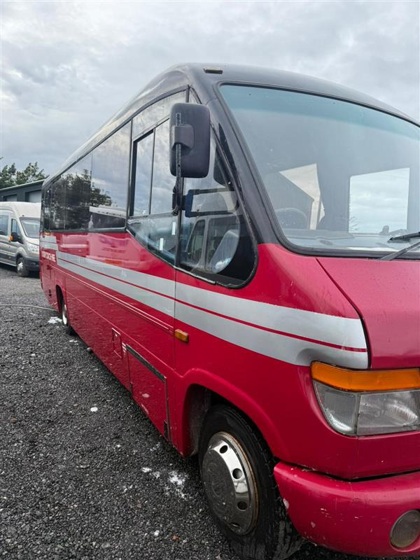 2005 Mercedes 29 seat Plaxton Cheetah minicoach - 小型巴士, 小型客车:图3 2005 Mercedes 29 seat Plaxton Cheetah minicoach - 小型巴士, 小型客车:图3