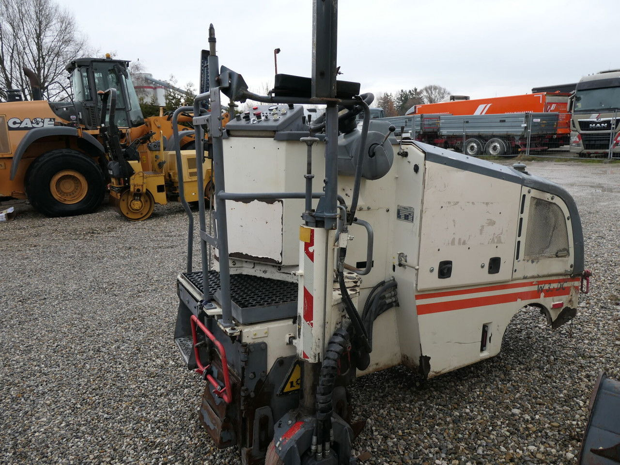 Wirtgen W 35 DC - 冷铣刨机:图4 Wirtgen W 35 DC - 冷铣刨机:图4