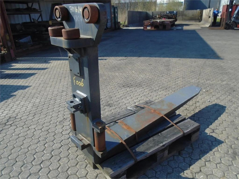 Fork Fitted with Rolls14000kg@1200mm // 2000x250x85mm - 叉 适用于 材料装卸设备:图2 Fork Fitted with Rolls14000kg@1200mm // 2000x250x85mm - 叉 适用于 材料装卸设备:图2
