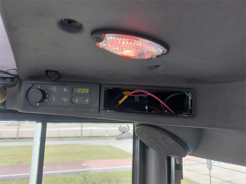 前移式堆垛机 KONECRANES SMV 4531 CC5:图20 前移式堆垛机 KONECRANES SMV 4531 CC5:图20