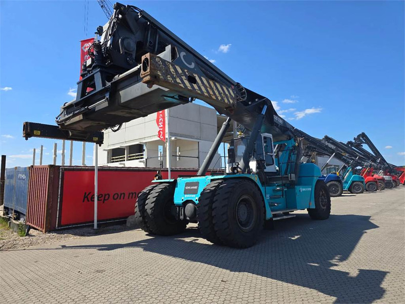 KONECRANES SMV 4535 TB5 - 前移式堆垛机:图4 KONECRANES SMV 4535 TB5 - 前移式堆垛机:图4