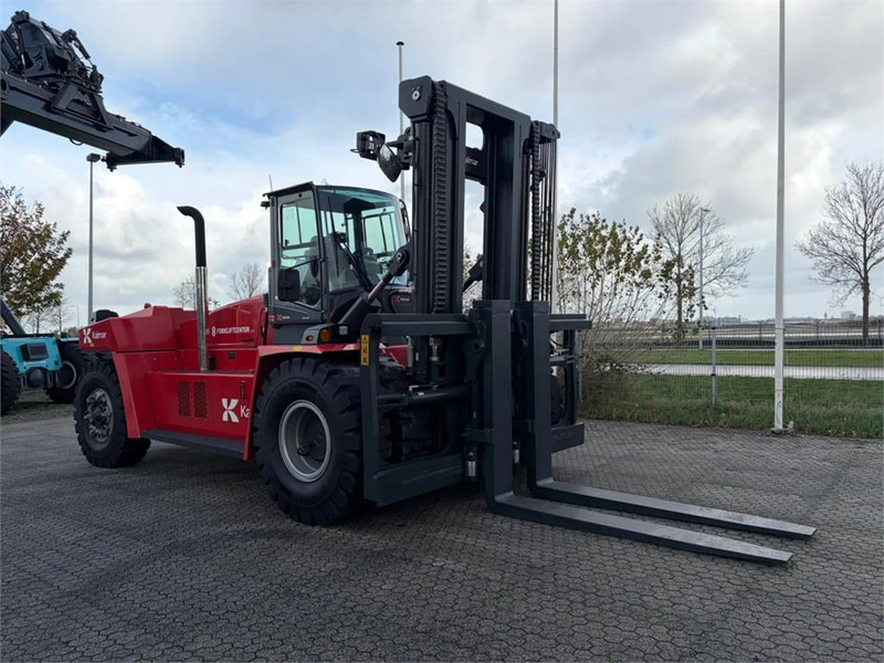 Kalmar DCG330-12 - 柴油叉车:图3 Kalmar DCG330-12 - 柴油叉车:图3