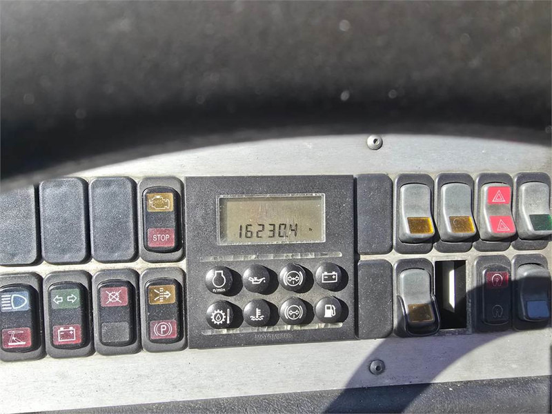 码头牵引车 Terberg YT182：图20
