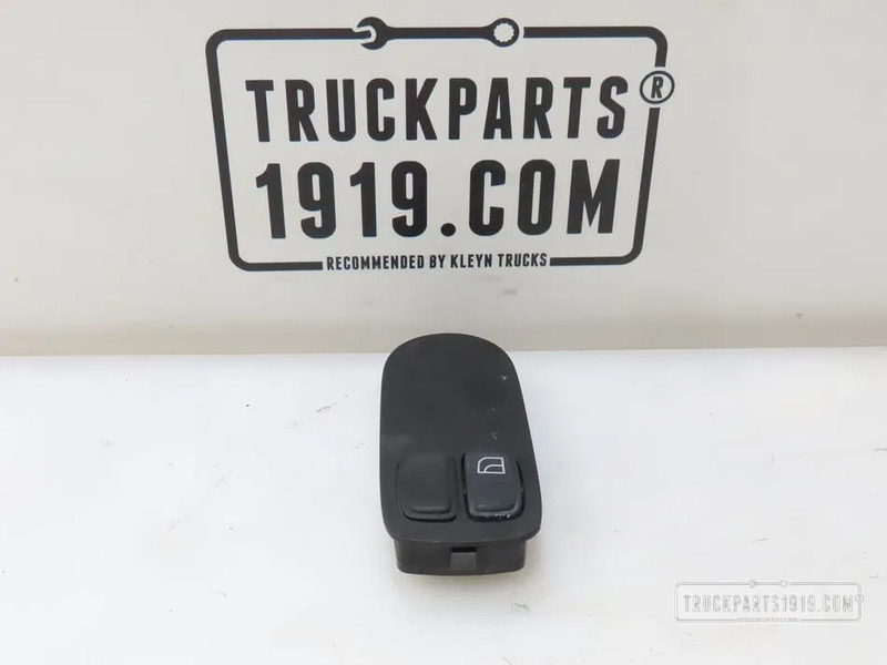 DAF 1811229 Raambediening Re. Daf - 仪表板 适用于 卡车:图1 DAF 1811229 Raambediening Re. Daf - 仪表板 适用于 卡车:图1