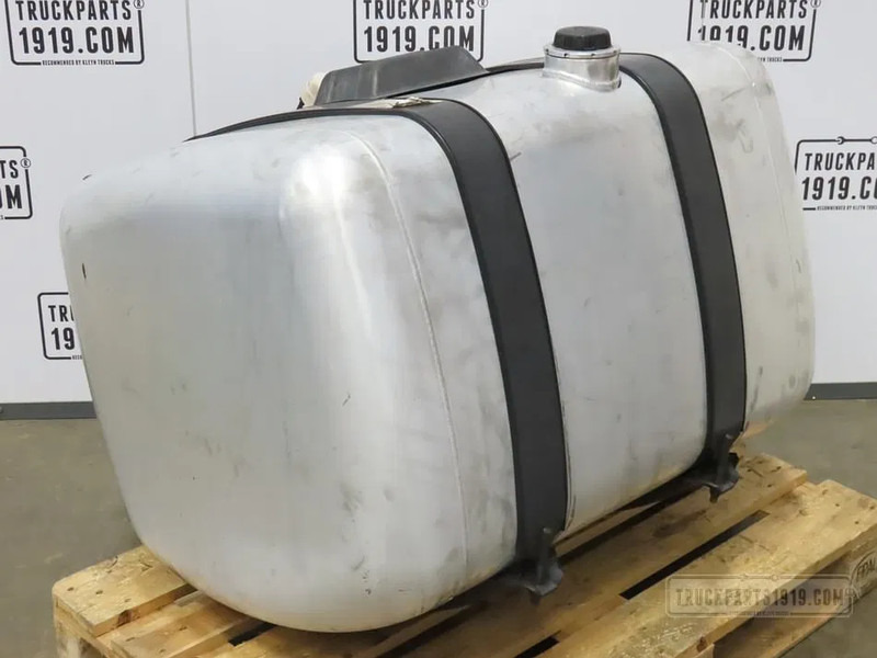 Mercedes-Benz 9604704203 Brandstoftank + steunen 430L - 燃料箱 适用于 卡车:图1 Mercedes-Benz 9604704203 Brandstoftank + steunen 430L - 燃料箱 适用于 卡车:图1
