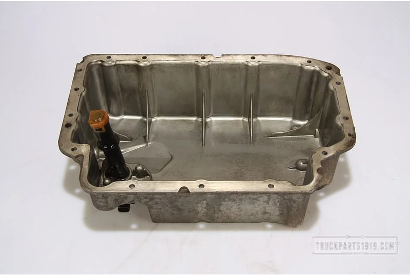 Mercedes-Benz Engines & Parts Carterpan used - 油底壳 适用于 卡车:图2 Mercedes-Benz Engines & Parts Carterpan used - 油底壳 适用于 卡车:图2