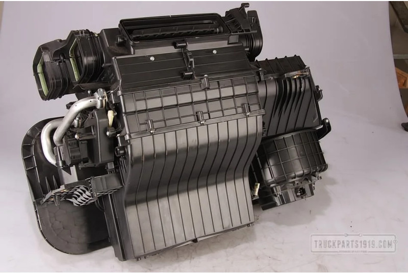 Mercedes-Benz Heating, Ventilation & AC Kachel unit MB MP4 - 暖通系统 适用于 卡车:图2 Mercedes-Benz Heating, Ventilation & AC Kachel unit MB MP4 - 暖通系统 适用于 卡车:图2