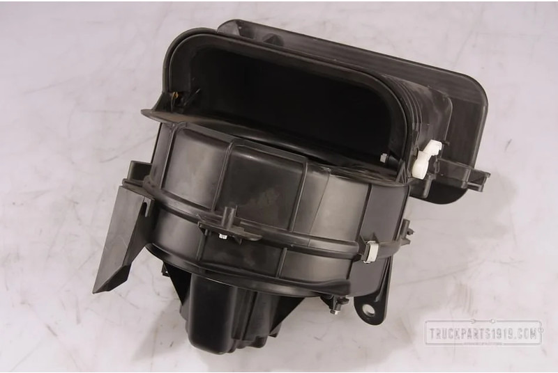 Mercedes-Benz Heating, Ventilation & AC Kachel ventilator MB Atego - 暖通系统 适用于 卡车:图1 Mercedes-Benz Heating, Ventilation & AC Kachel ventilator MB Atego - 暖通系统 适用于 卡车:图1